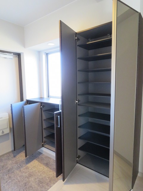 トーア明大前マンション　シューズBOX