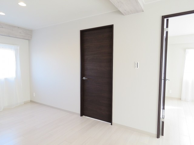 トーア明大前マンション　洋室約6帖