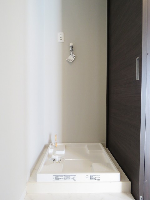 トーア明大前マンション　洗濯機置場