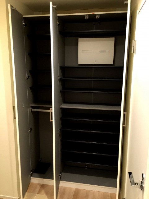 メナー代田　シューズボックス