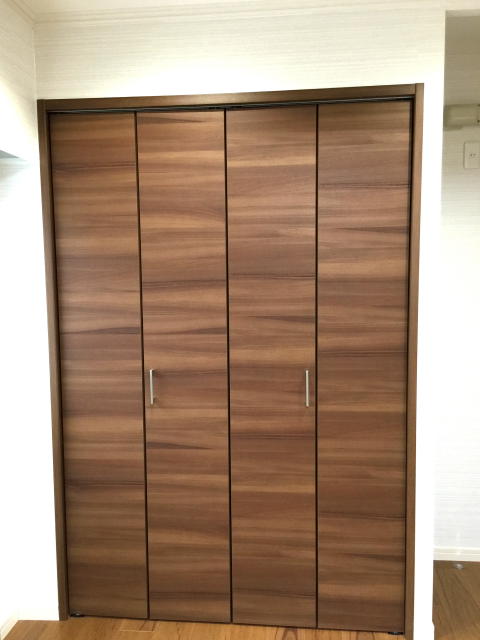 トーカンマンション元代々木　洋室約7.7帖収納