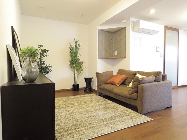 マンション白金苑　LDK約18.4帖