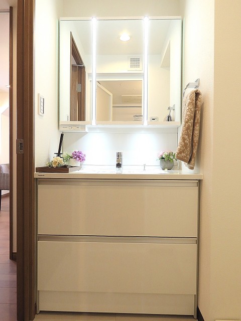 マンション白金苑　洗面化粧台