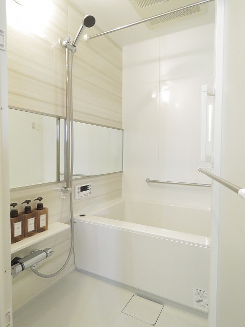 マンション白金苑　バスルーム