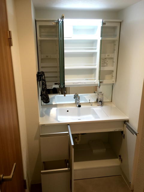 給田南住宅　洗面台