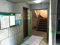 上北沢ハイネスコーポ　エレベーター