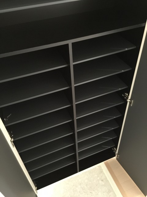 目黒コーポラス　シューズボックス