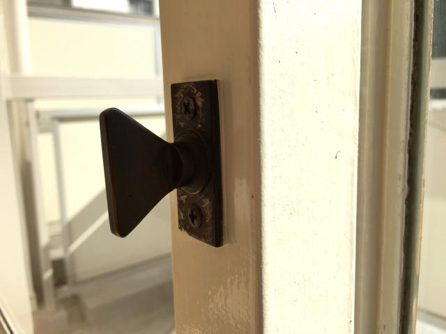 目黒コーポラス　リビングダイニングキッチン窓