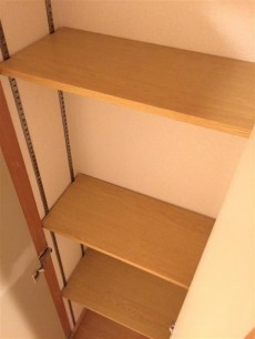 プリンスハイツ飯田橋　廊下収納