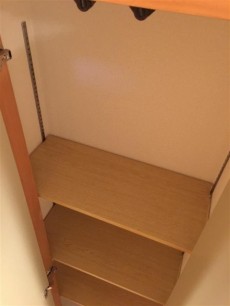 プリンスハイツ飯田橋　廊下収納