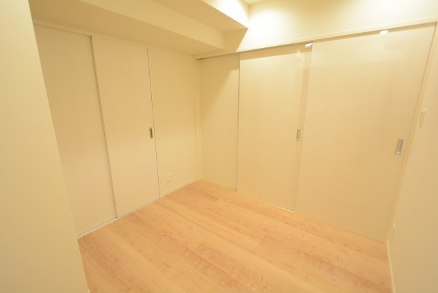 古河松原マンション 洋室①