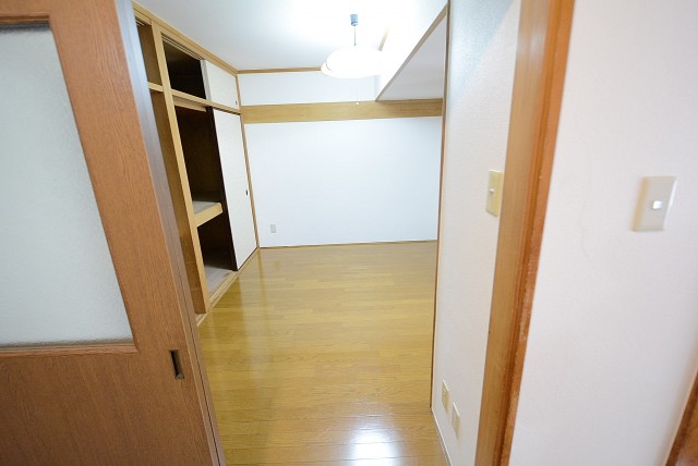 北大塚ハイツ 洋室②