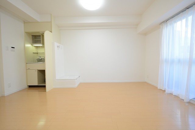 ヴェラハイツ浜町 洋室