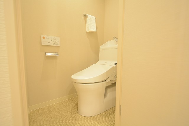 古河松原マンション トイレ