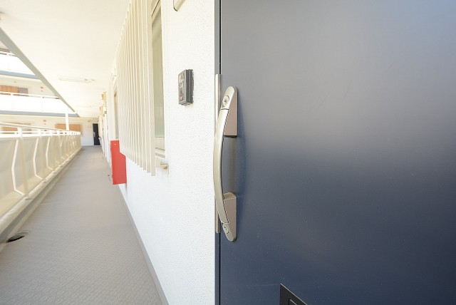 大森ハイツ 玄関