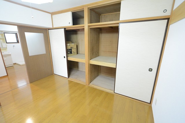 北大塚ハイツ 洋室②