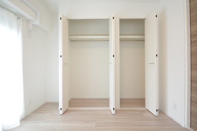 メガロン御殿山 DK+洋室