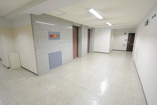 古河松原マンション 内廊下