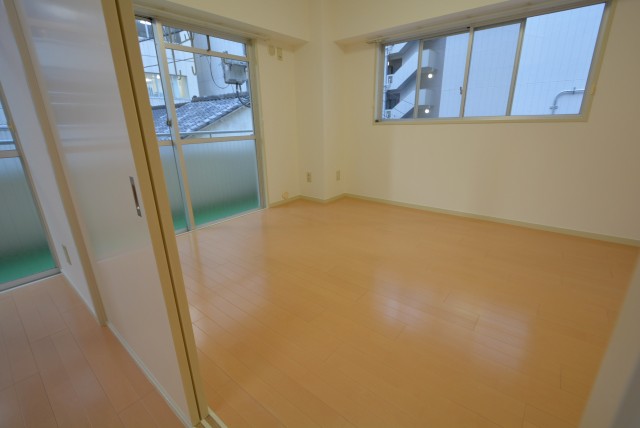 中銀小石川マンシオン洋室