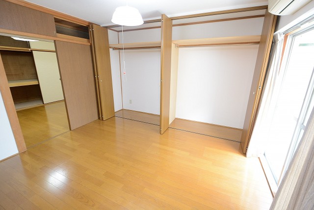 北大塚ハイツ 洋室①