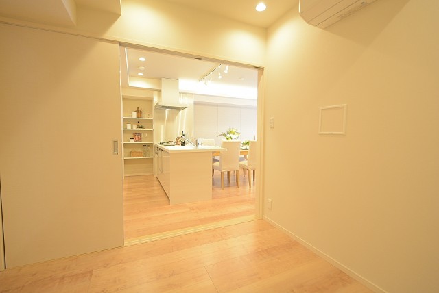 古河松原マンション 洋室①