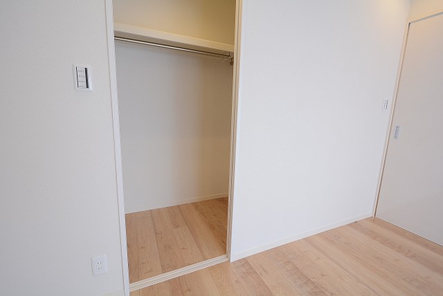 古河松原マンション 洋室②