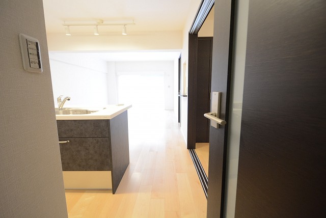 三田ナショナルコート　廊下