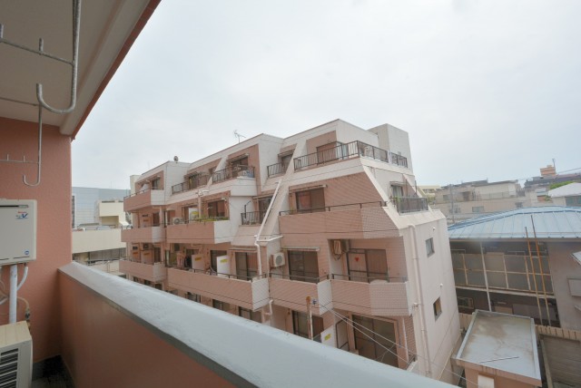 クレベール西新宿 バルコニー