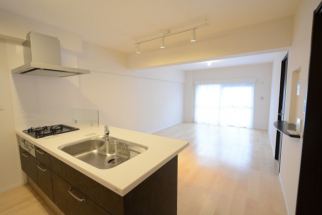 三田ナショナルコート　LDK