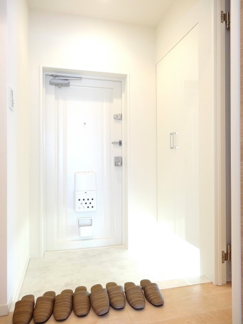 バロンハイツ大塚　玄関ホール