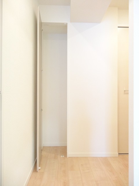 バロンハイツ大塚　物入れ