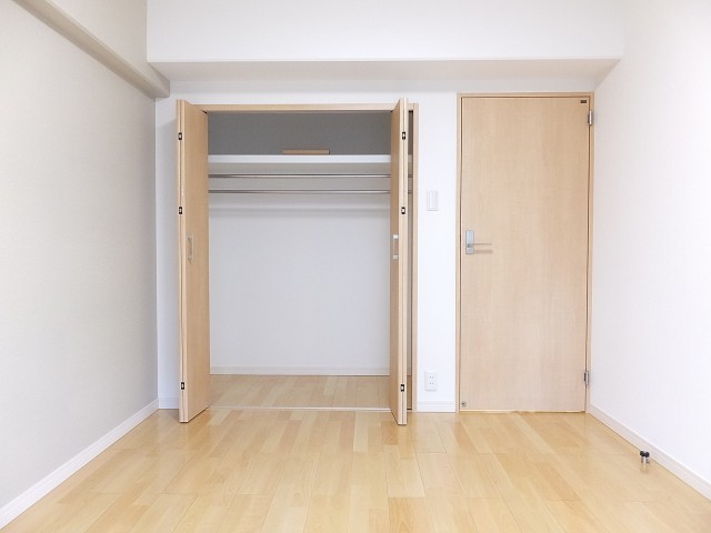 朝日江戸川橋マンション　洋室約6.1帖