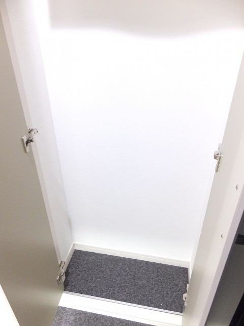 藤和ハイタウン上野　物入れ