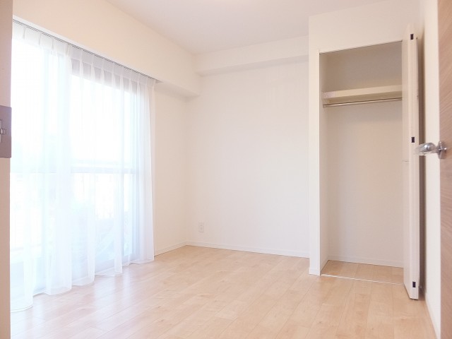 バロンハイツ大塚　洋室約5.6帖