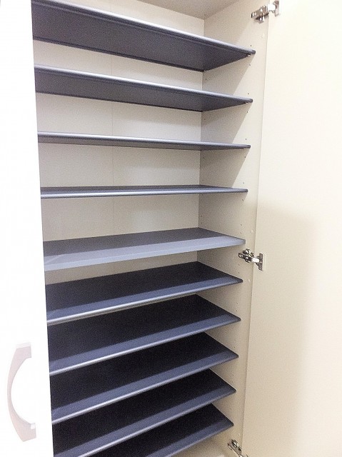 秀和麻布笄町レジデンス　シューズBOX