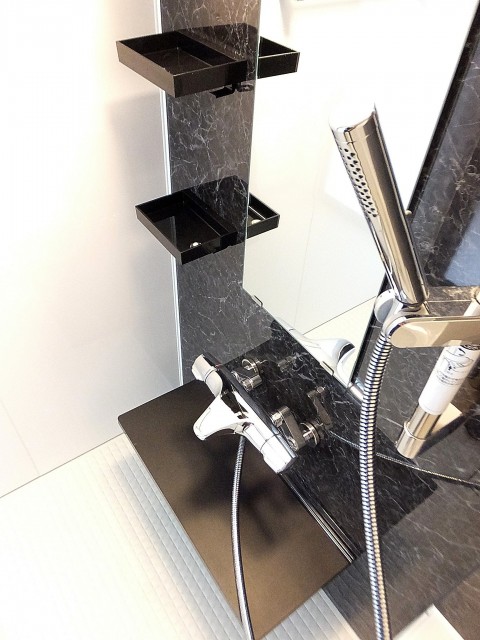 秀和麻布笄町レジデンス　バス設備