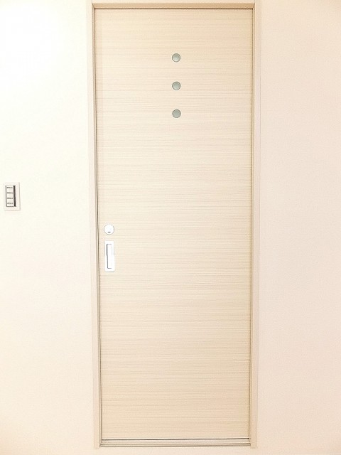 秀和麻布笄町レジデンス　10帖のｌLDKからサニタリールーム