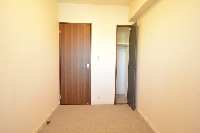 高輪パークホームズ　洋室約3.8帖