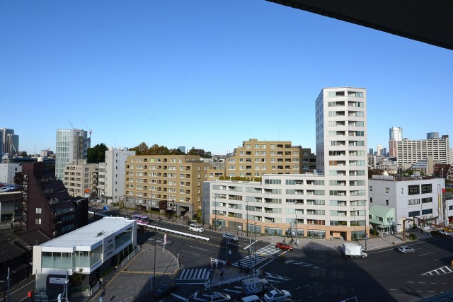 高輪パークホームズ　洋室約3.8帖からの眺望