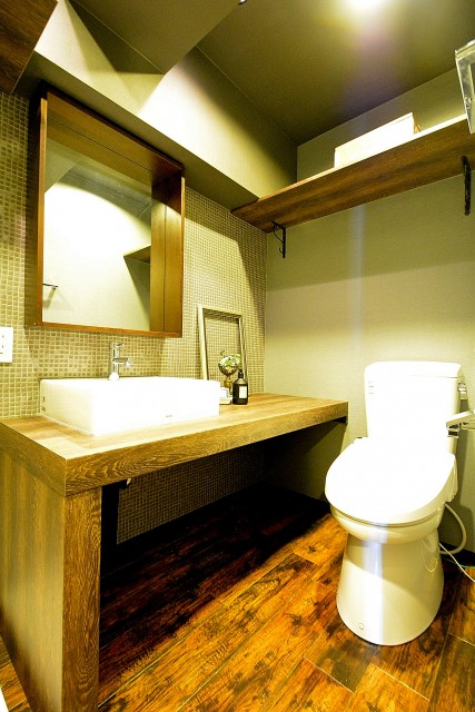 セブンスターマンション第7五反田　洗面台とトイレ