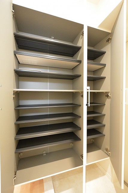 フリーディオ三宿　シューズBOX