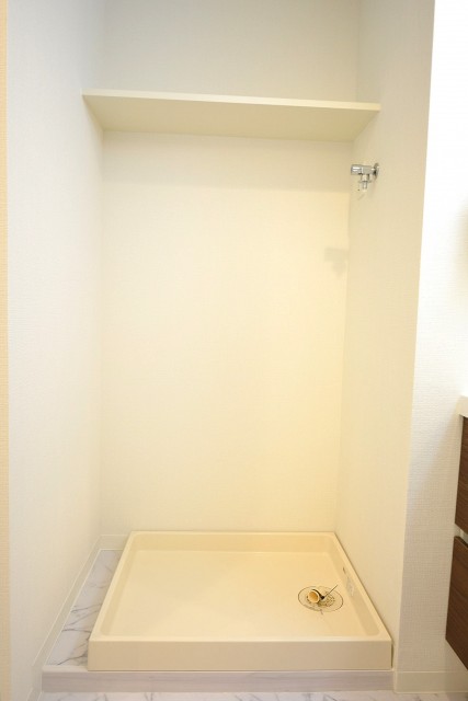 高輪パークホームズ　洗濯機置場