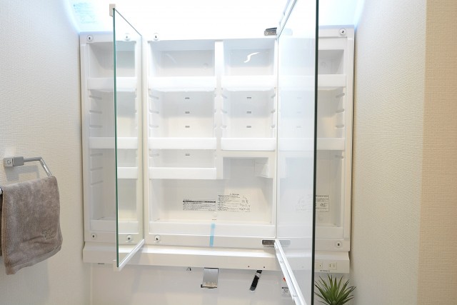 高輪パークホームズ　洗面化粧台