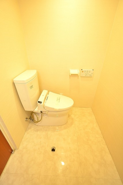 陽輪台松濤　トイレ