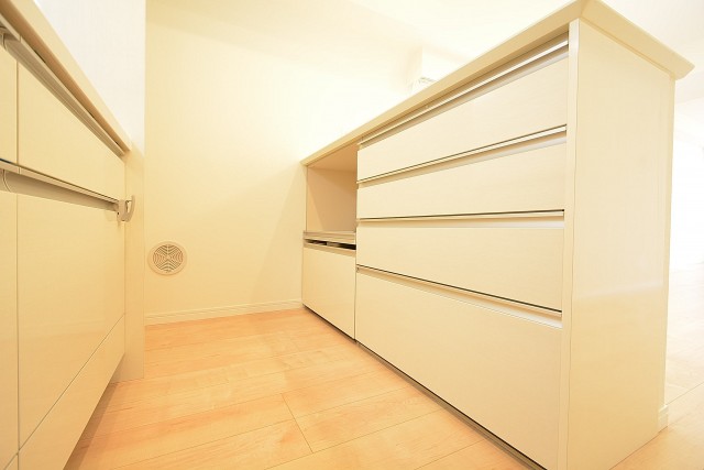 朝日プラザ北新宿 17.0帖のLDK　キッチンキャビネット