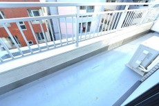 朝日プラザ北新宿 17.0帖のLDK　バルコニー