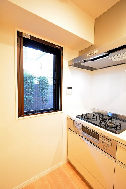 フリーディオ三宿　10.9帖のLDK　キッチン