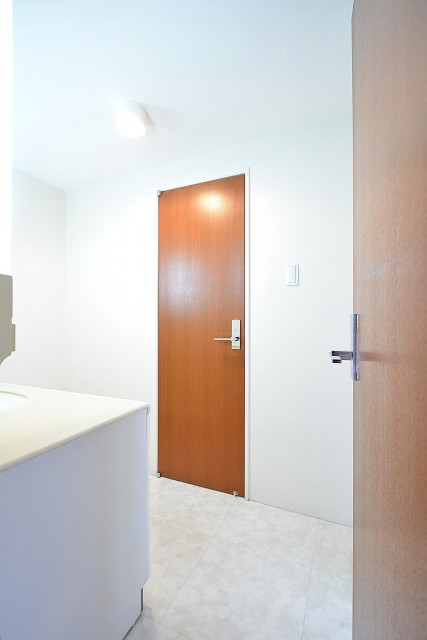 陽輪台松濤　サニタリールーム