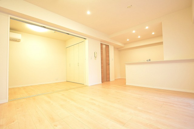 フリーディオ三宿　10.9帖のLDK