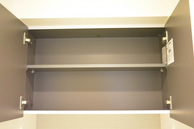 ハイネス大久保　収納棚